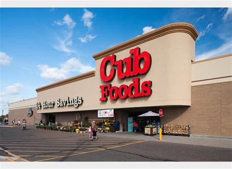 Cub foods mankato - Cashier (Former Employee) - Mankato, MN 56001 - June 4, 2018. I worked as a cashier at Cub Foods for a little more then a year and a half. It was the first job I ever had and I would recommend it to anyone looking for their first job. The department manager was a very nice woman but a few of the shift managers were rude to other employees and ...